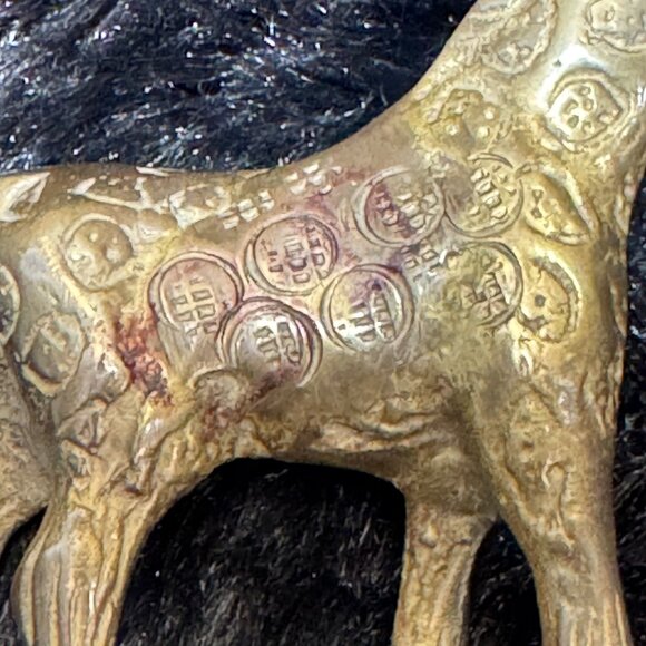 Brass Miniture Giraffe Figurine With Textured Detailing  3" Tall - Picture 2 of 6